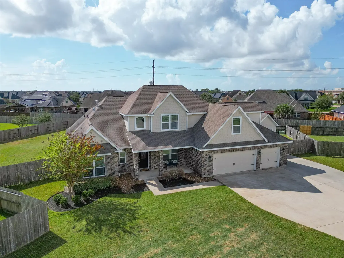 9642 Keeneland Circle, Monterey Belvieu, TX 77523 - #1
