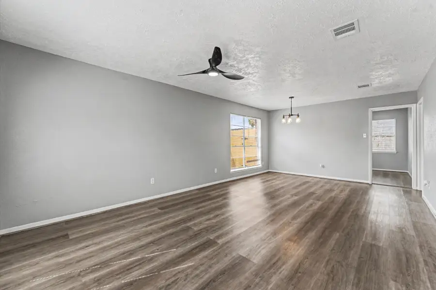 3218 Wuthering Heights Drive, Houston, TX 77045 - #3