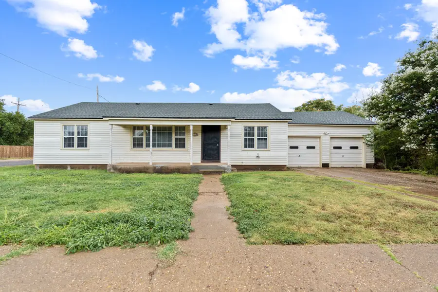 520 E 15th Street, Littlefield, TX 79339 - Image #2