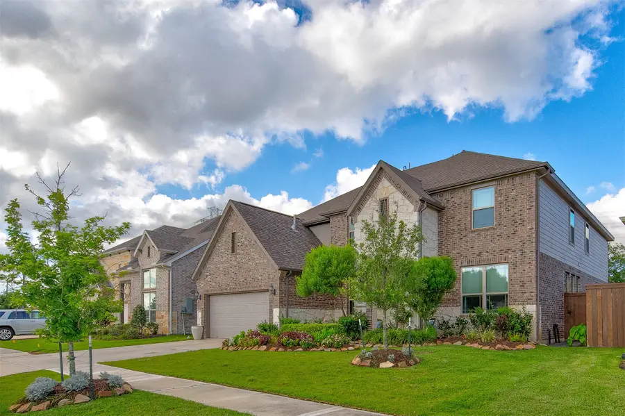 1013 Goose Creek Street, Webster, TX 77598 - #2