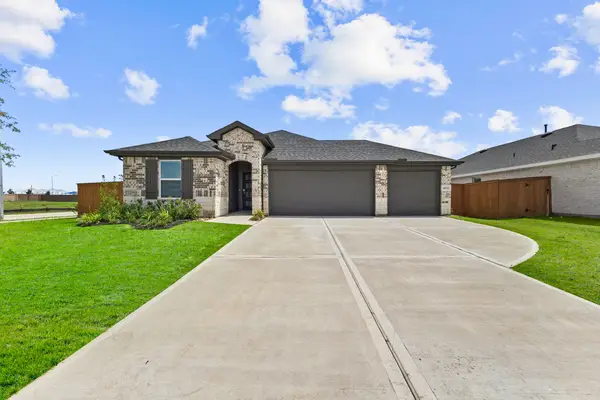 4072 Sun Burst Drive, Brookshire, TX 77423