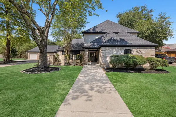 12818 Cloverwood Drive, Cypress, TX 77429