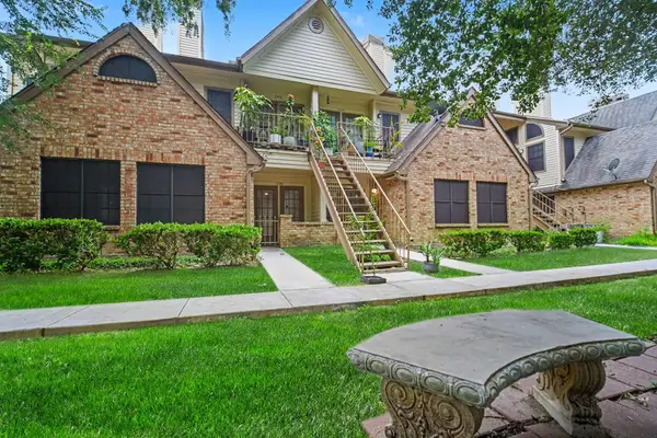 2425 Holly Hall Street #139, Houston, TX 77054