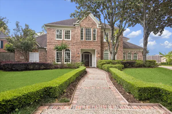 2306 Pinefield Lane, Houston, TX 77063