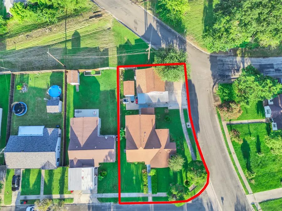 1212 Layton Street, Baytown, TX 77520 - #2