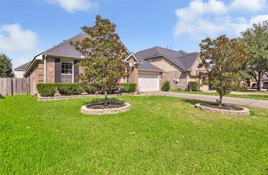 16011 Walnut Shores Drive, Houston, TX 77044 - #2