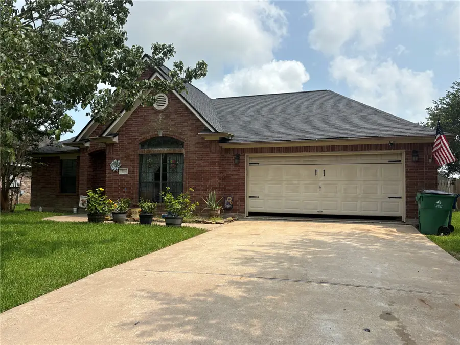 110 Dove Trail, Richwood, TX 77531 - #2
