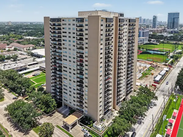 2929 Buffalo Speedway #A1412, Houston, TX 77098