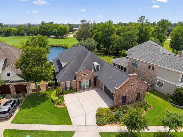 6 Vieux Carre, Missouri City, TX 77459