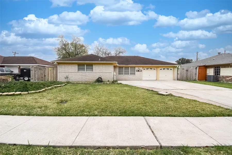 731 Dunwick Lane, Pasadena, TX 77502 - Image #2
