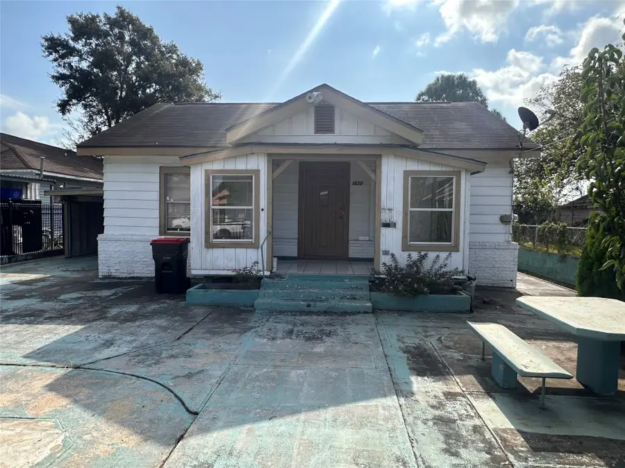 1322 Cypress Street, Baytown, TX 77520 - #2