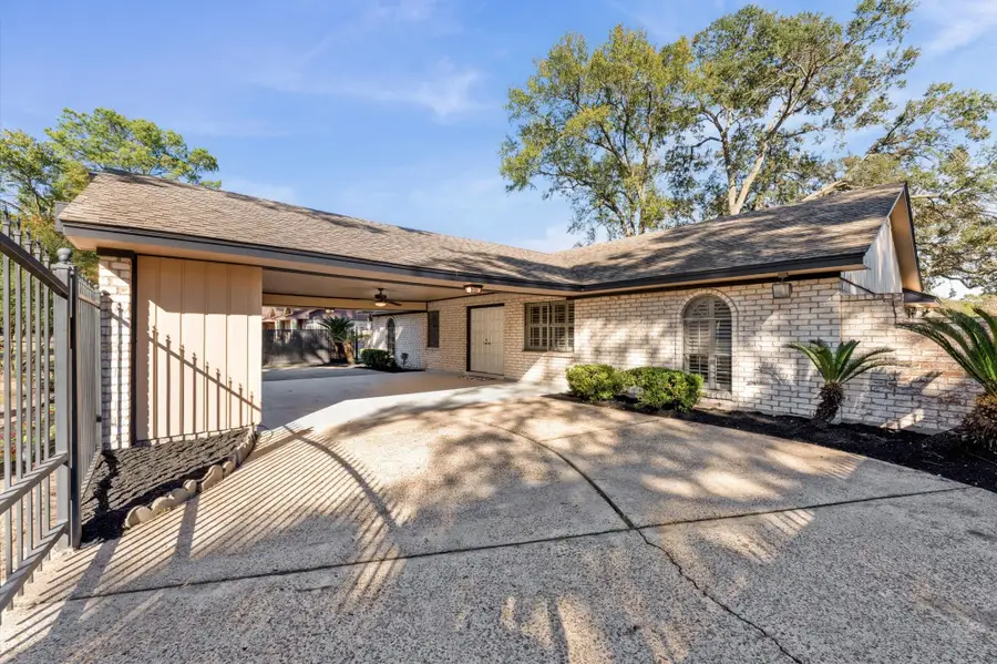 7522 Deep Forest Drive, Houston, TX 77088 - #2