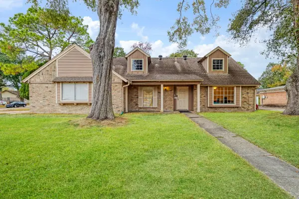 1403 Neptune Lane, Houston, TX 77062