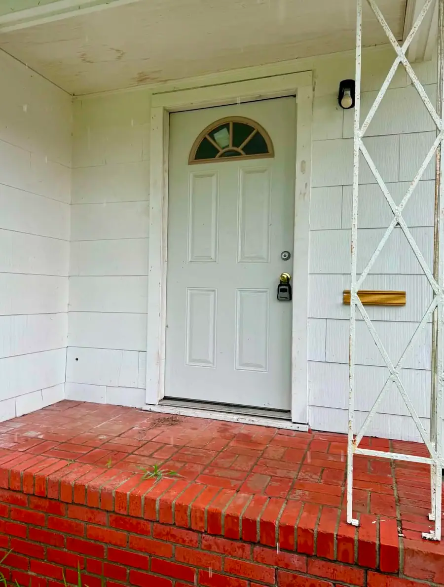 3015 S Willowood Lane, Beaumont, TX 77703 - #2