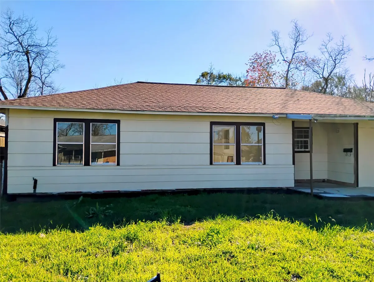 5810 Southseas Street, Houston, TX 77033 - #1