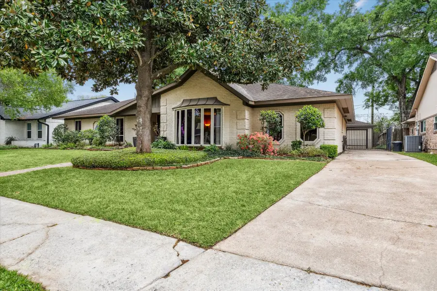 10607 Riverview Drive, Houston, TX 77042 - Image #3