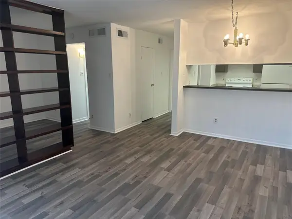 2814 S Bartell Drive #13, Houston, TX 77054