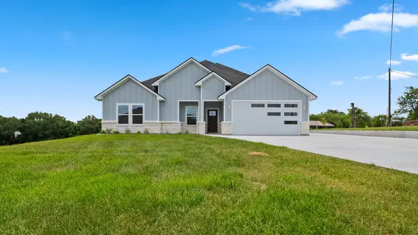 1874 Burleson, Brenham, TX 77833