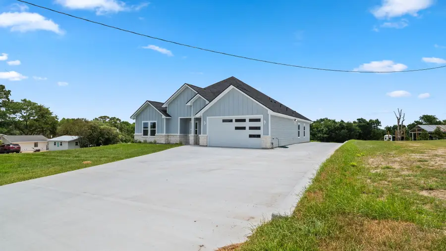 1874 Burleson, Brenham, TX 77833 - #2