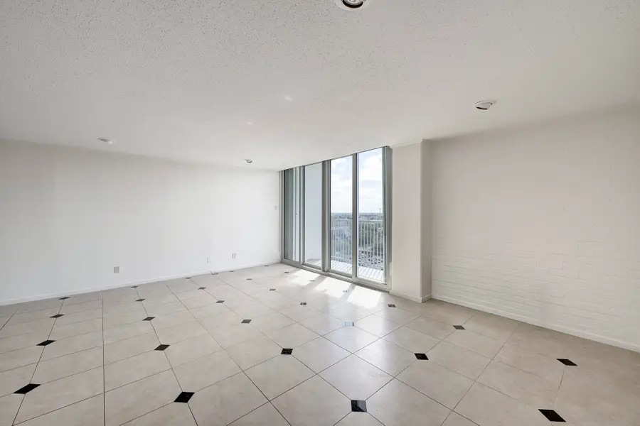 3614 Montrose Boulevard #1106, Houston, TX 77006 - #3