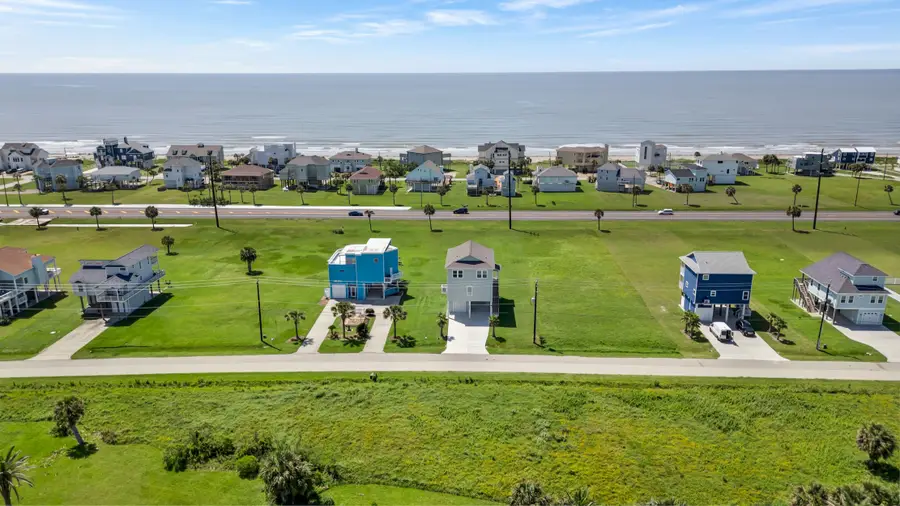 18515 Shaman Drive, Galveston, TX 77554 - #2