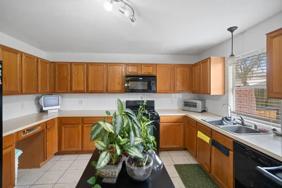 2514 Raintree Village Drive, Katy, TX 77449 - Image #3