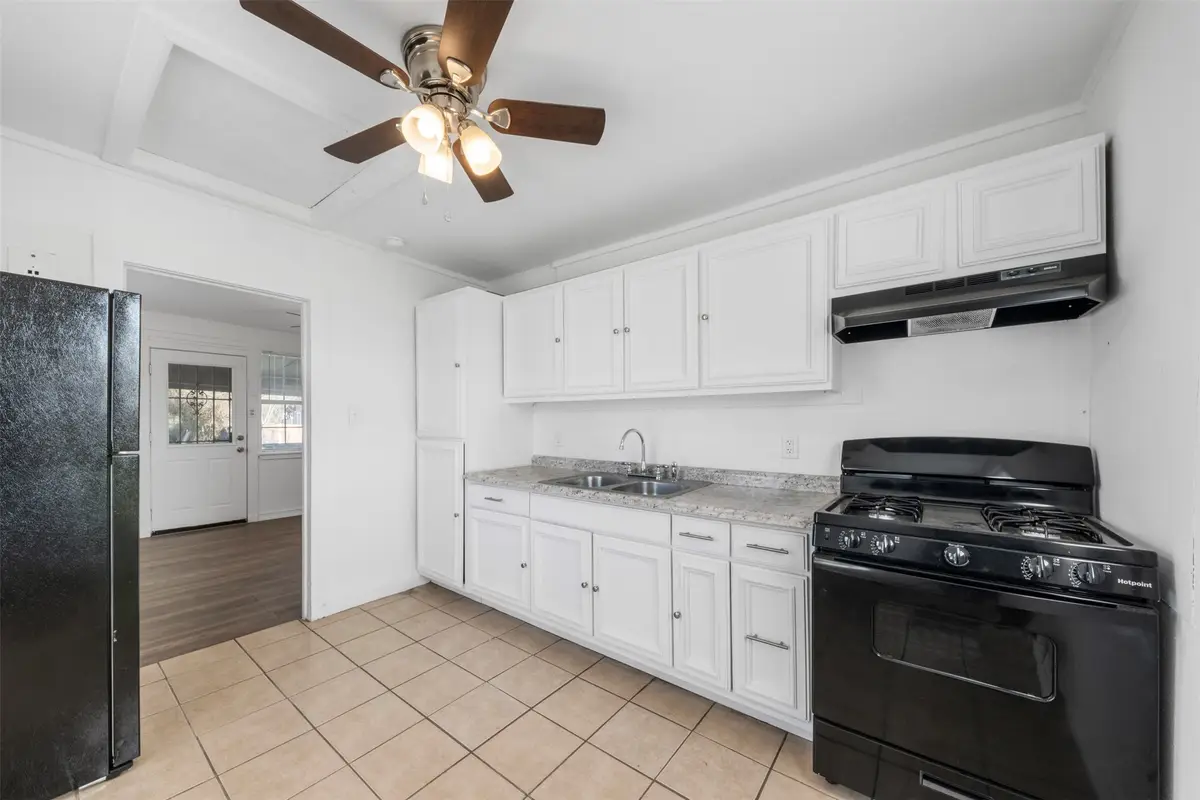 8331 Garland St Street, Houston, TX 77017 - #1