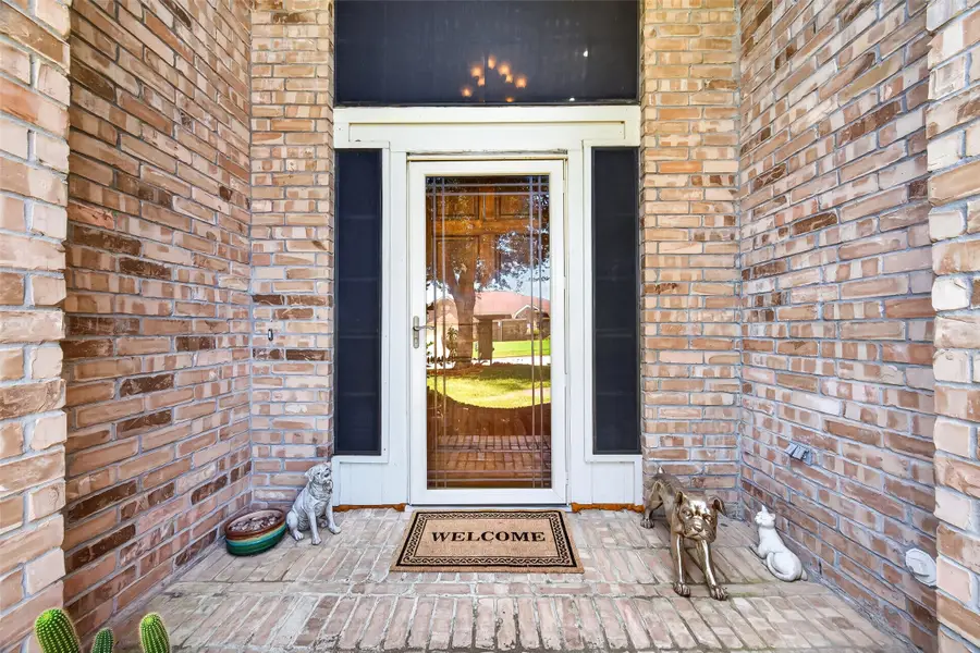 11004 Oakwood Drive, La Porte, TX 77571 - #2
