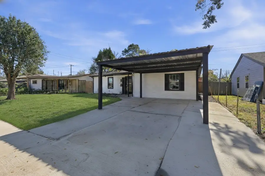 2716 Windsor Lane, Pasadena, TX 77506 - #2