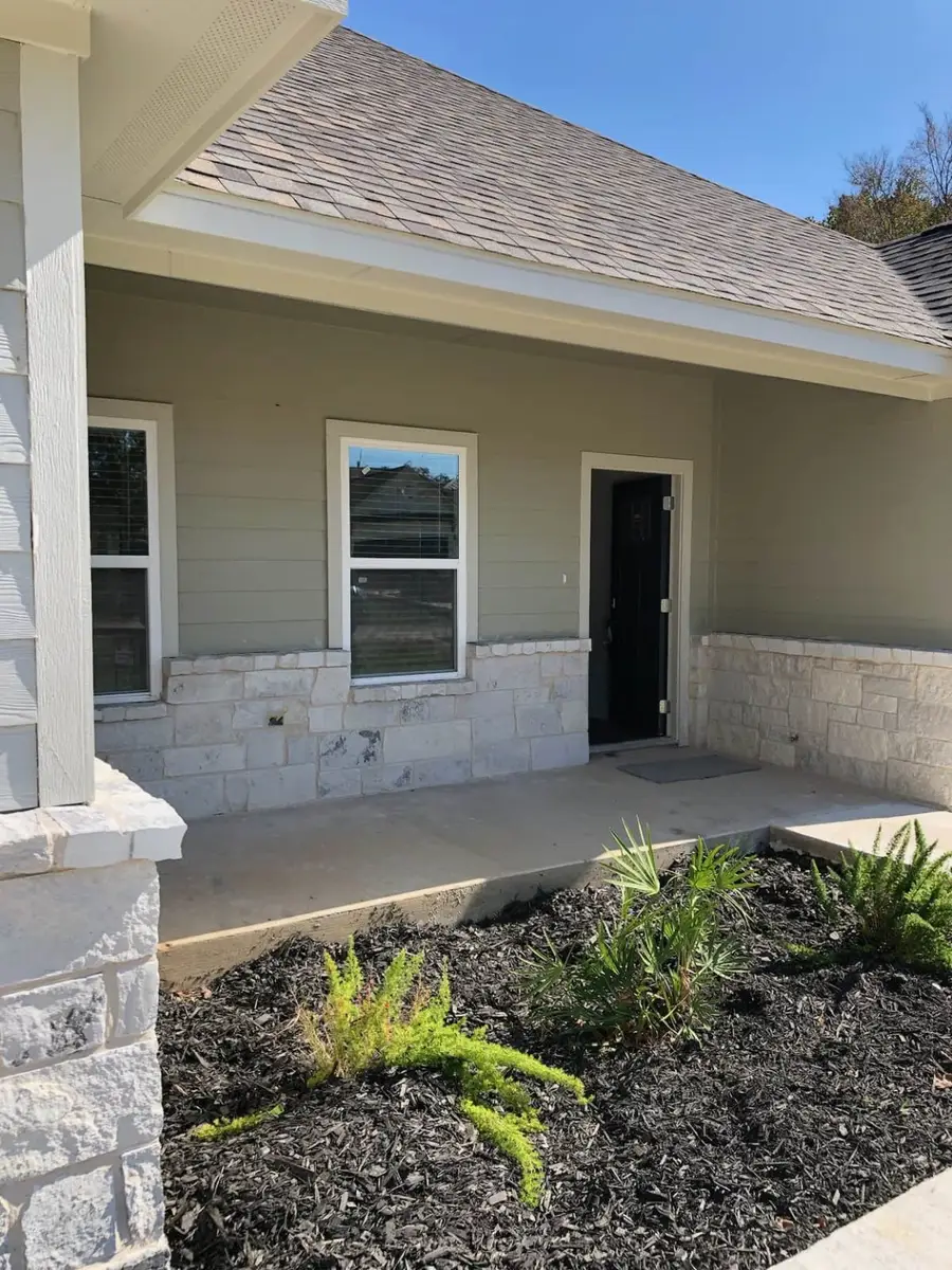 26702 Callie Drive, Hempstead, TX 77445 - Image #3