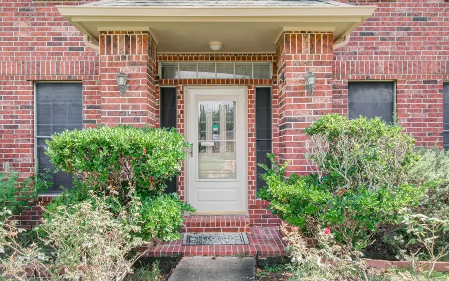 211 Squires Bend, Stafford, TX 77477 - #3