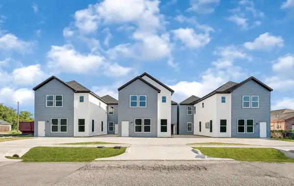 7957 Booker Street #A/B, Houston, TX 77028