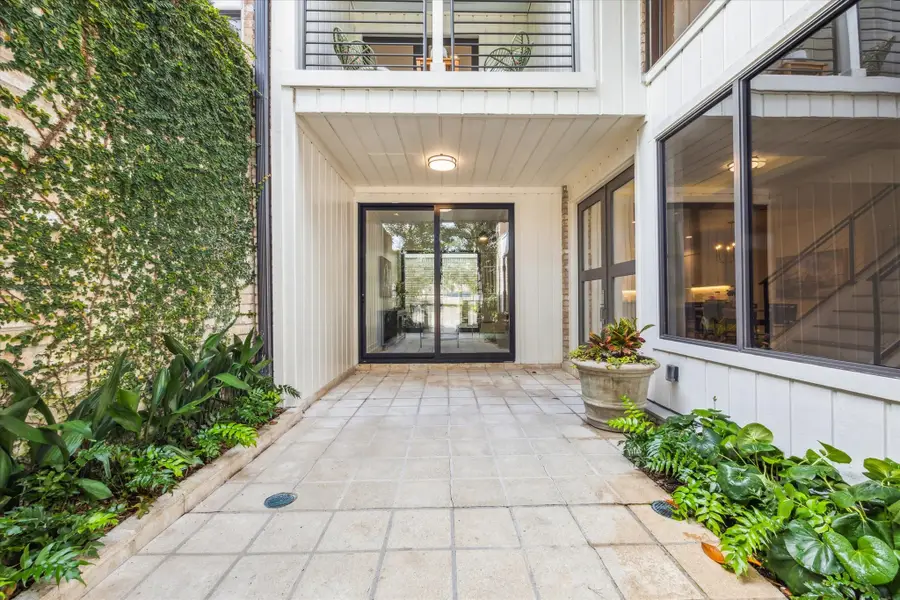 40 River Hollow Lane, Houston, TX 77027 - #3