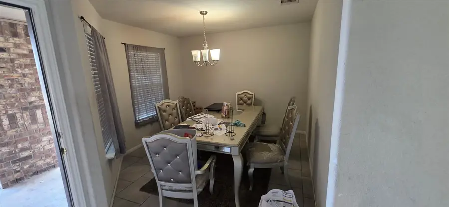 8014 Fieldfare Drive, Rosharon, TX 77583 - Image #3