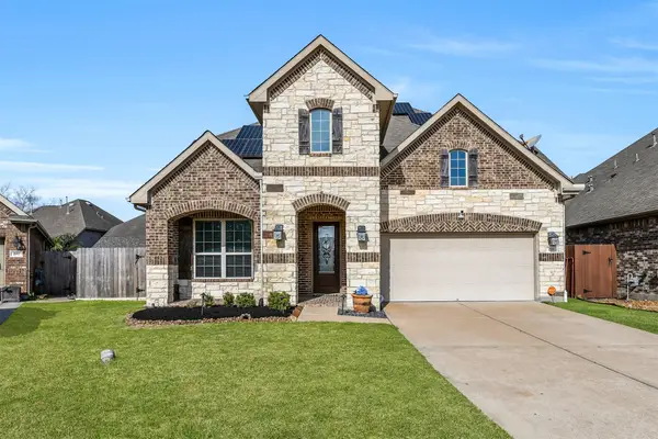 295 Clearwood Drive, League City, TX 77573