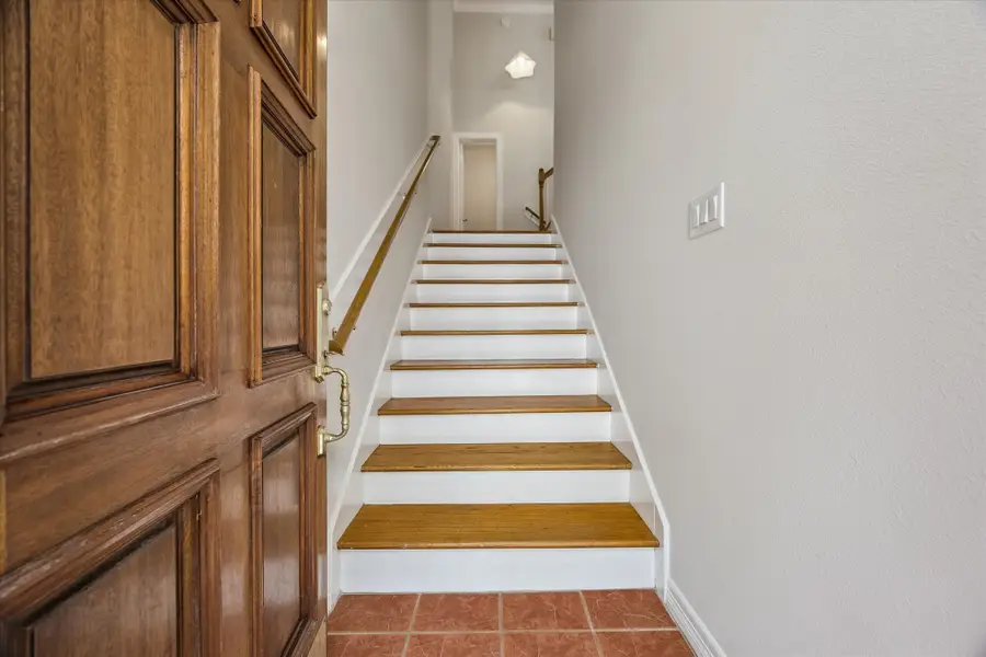 1334 Fairview Avenue, Houston, TX 77006 - #2
