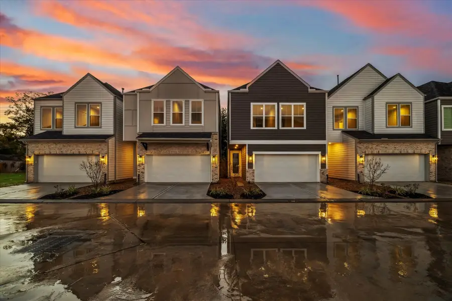 413 Stonework Landing Lane, Houston, TX 77076 - Image #2