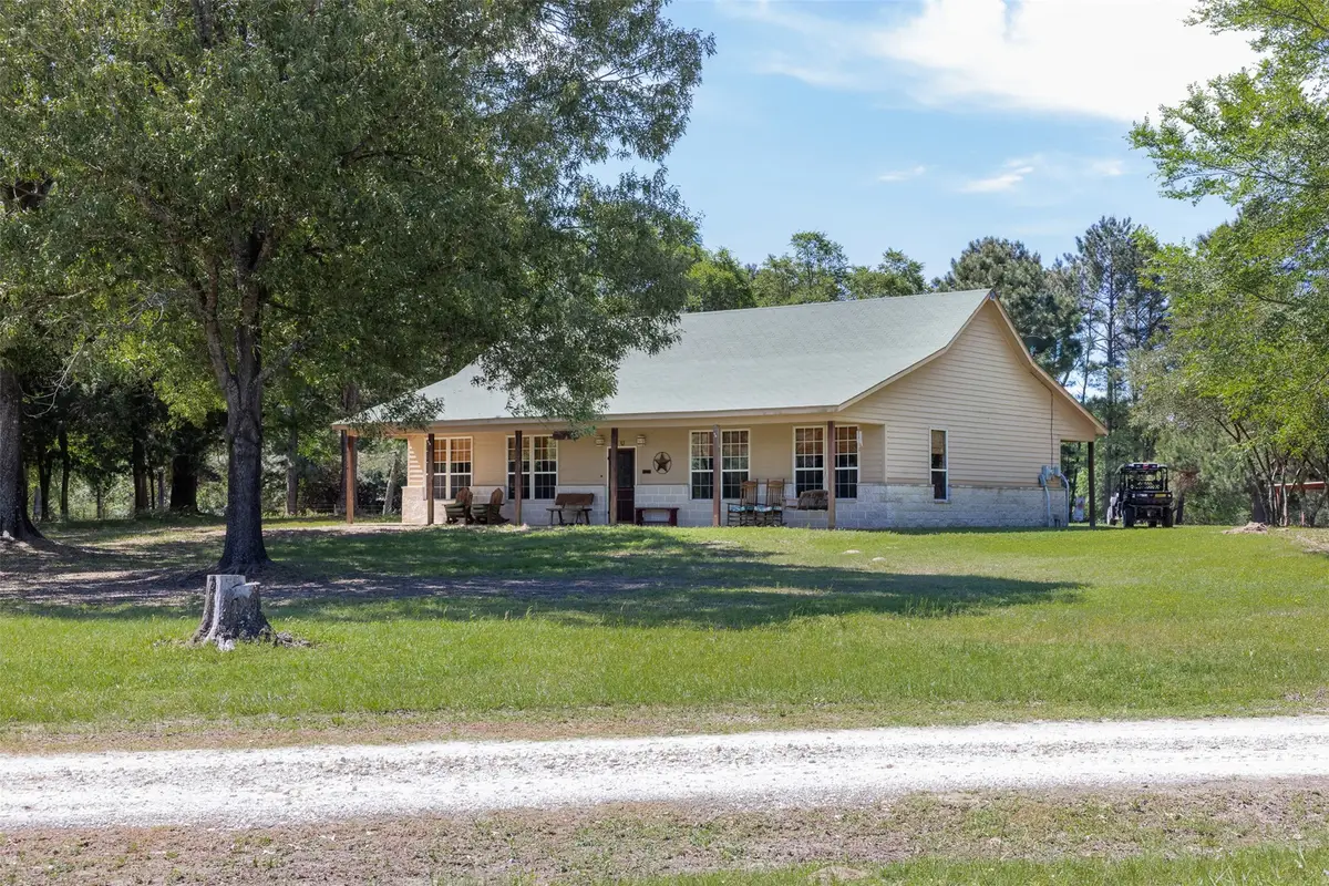 9832 Hawaii Lane, Midway, TX 75852 - #1