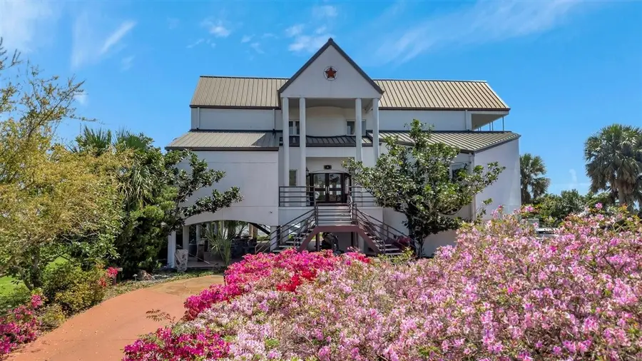 629 Bay Vista Drive, Seabrook, TX 77586 - Image #3