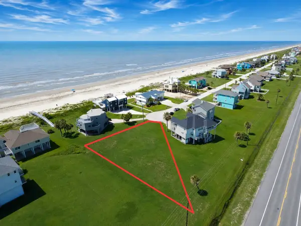 18610 W De Vaca Lane, Galveston, TX 77554