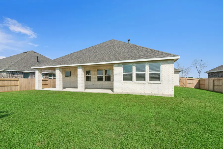 12114 Old Fashion Circle, Monterey Belvieu, TX 77535 - Image #3