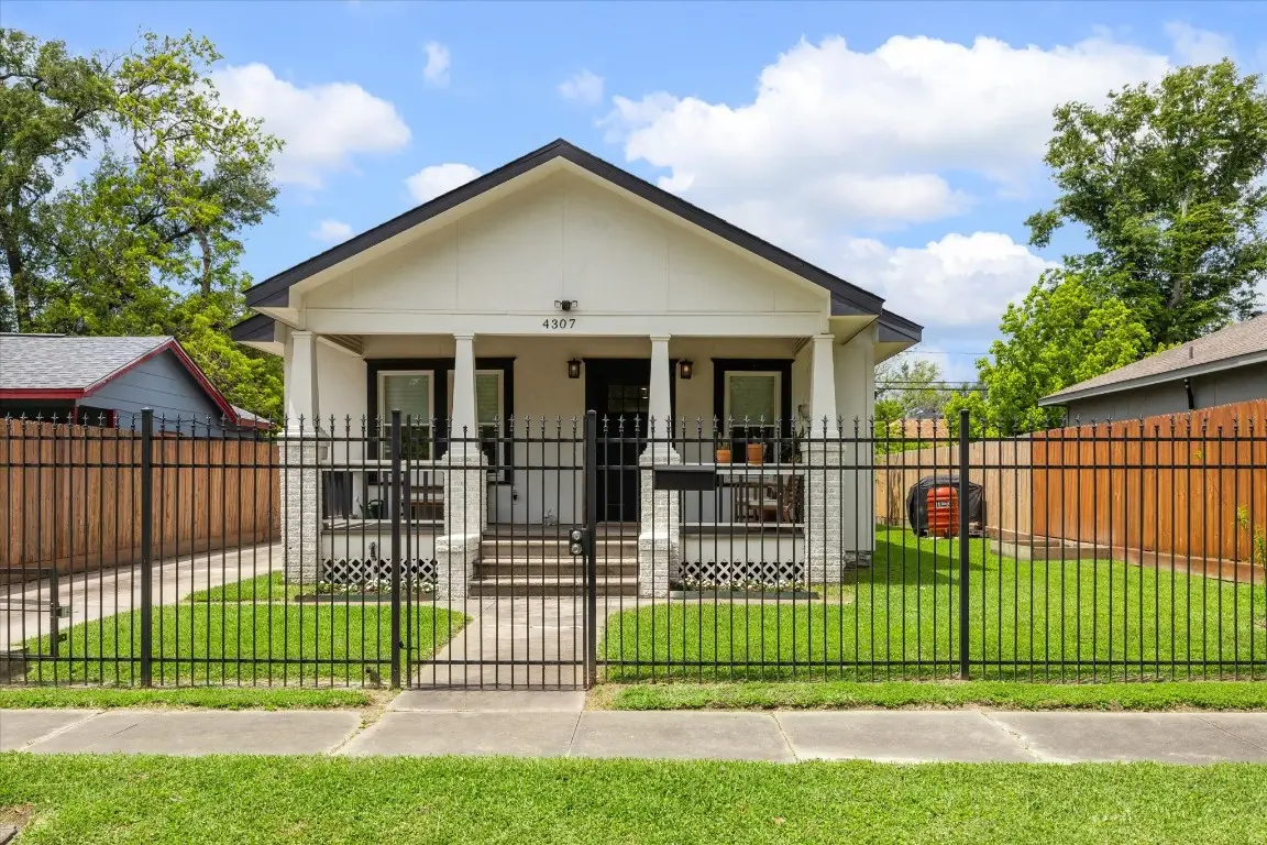 4307 Beggs Street, Houston, TX 77009 - #1