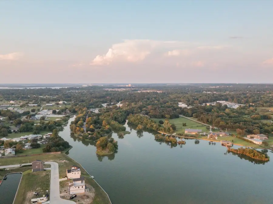 10724 S Lake Mist Lane, Willis, TX 77318 - #2