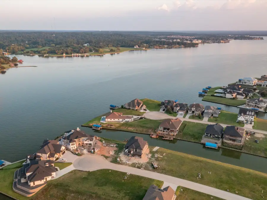 10724 S Lake Mist Lane, Willis, TX 77318 - #3