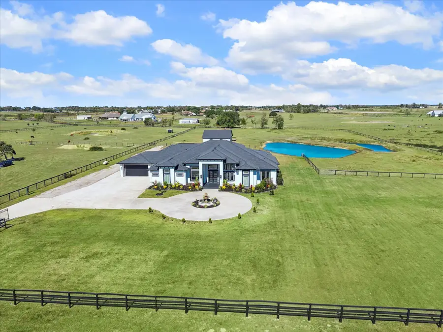 27214 Fm 1736 Road, Hempstead, TX 77445 - Image #2