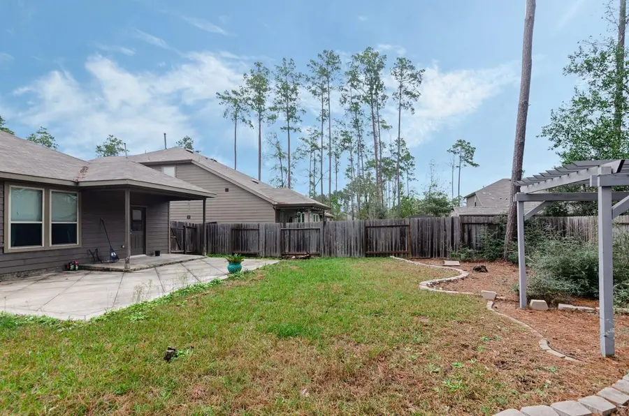 2131 Lost Timbers Drive, Conroe, TX 77304 - Image #3