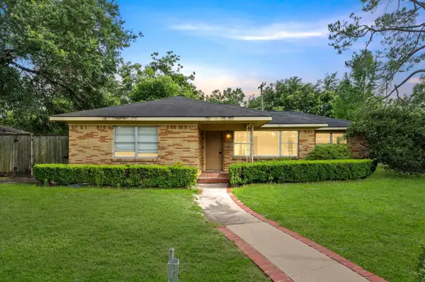 3123 Broadmead Drive, Houston, TX 77025
