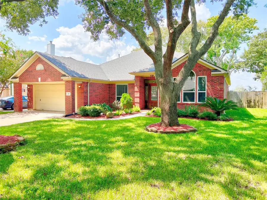 318 High Meadows Drive, Sugar Land, TX 77479 - Image #2