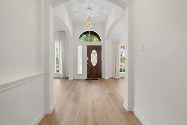 15907 Aberdeen Trails Drive, Houston, TX 77095