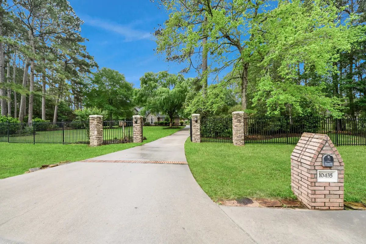 10435 Crestwater Circle, Magnolia, TX 77354 - #1